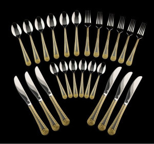 24 részes arany mintás evőeszköz készlet - elegáns étkészlet 6 főre, 3 fogásra