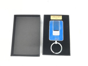 Usb-ről tölthető kulcstartó öngyújtó, 1 db karikával, díszdobozban