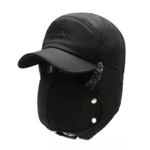 Vastag műszőrmés téli sapka arc- és fülvédővel, fekete