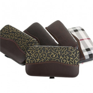 7 részes manikűr és pedikűr készlet elegáns tartóban