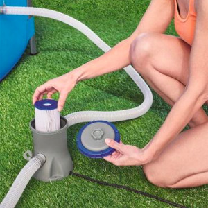Bestway papírszűrős vízforgató szivattyú - 1249 l/h