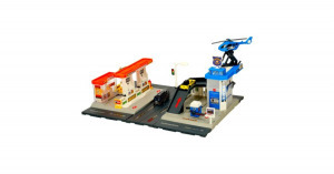 54 darabos benzinkút és rendőrségi parkoló játék kiegészítőkkel