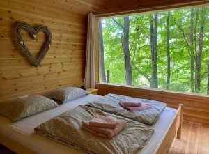 Öleljen körbe a természet-Lombház az Őrség szívében - 3éj 2fő reggeli