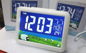 Apptime digitális ébresztő óra prémium színes led kijelzővel, hangvezérléssel, időjárás jelzéssel