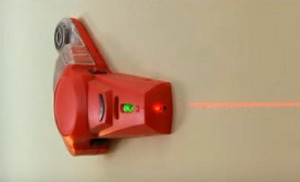 Lézeres fúrás segítő