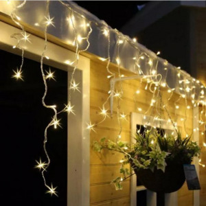 LED Jégcsap fényfüzér kültérre és beltérre 180led 8,5m -melegfehér