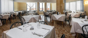 Tengerparti vakáció Jesolon! Hotel Condor*** 2 főnek 2 éj félpanzióval