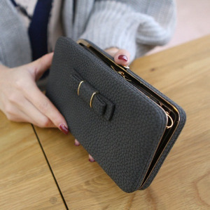 Női pénztárca, borítéktáska fekete