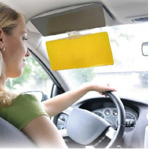 Napellenzőre csatolható látássegítő