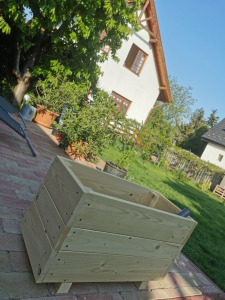 LSH Garden Box KID magaságyás (gyalult)