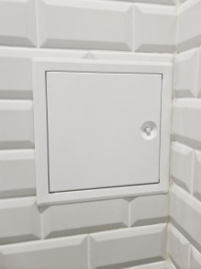 Szervízajtó fém 20x20cm