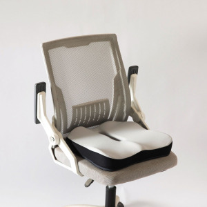 ComfortSeat - Ergonomikus memóriahabos székpárna 41×38×7 cm