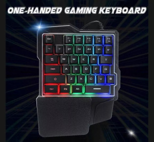 K7 Egykezes RGB gaming billentyűzet, háttérvilágítás USB csatlakozós fekete