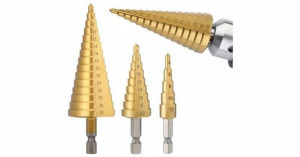 3 darabos lépcsős-fúró szett praktikus tárolóban, számozással, 4-32mm