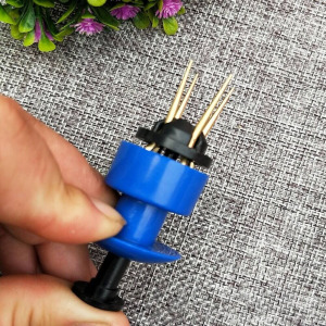 Giliszta csali csíptető, rögíztő