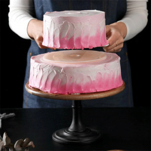 Emeletes tortaállvány