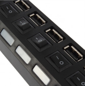 7 portos kapcsolható USB hub - fekete