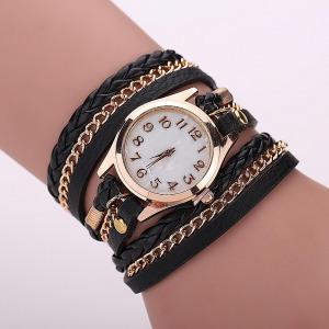 Divatos női karóra hosszú bőrszíjjal több színben