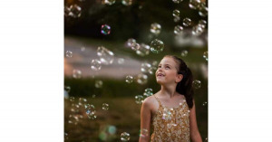 6 karikás buborékfújó pálca, 1 liter buborékfújó folyadékkal